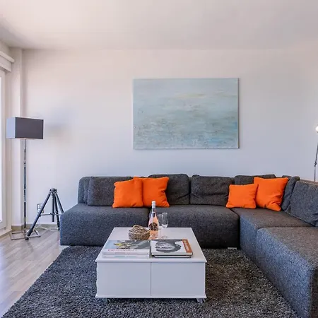 Excellent Southern Furnished With Beautiful Sea View Appartement *